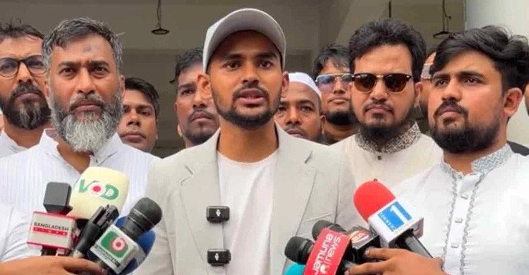 মক্কা প্যাক্টকে ইতিবাচকভাবে দেখছে এনসিপি: আসিফ মাহমুদ